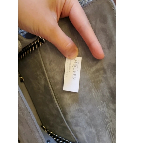 Alexander Mcqueen grey crossbody bag - Picture 3 of 10